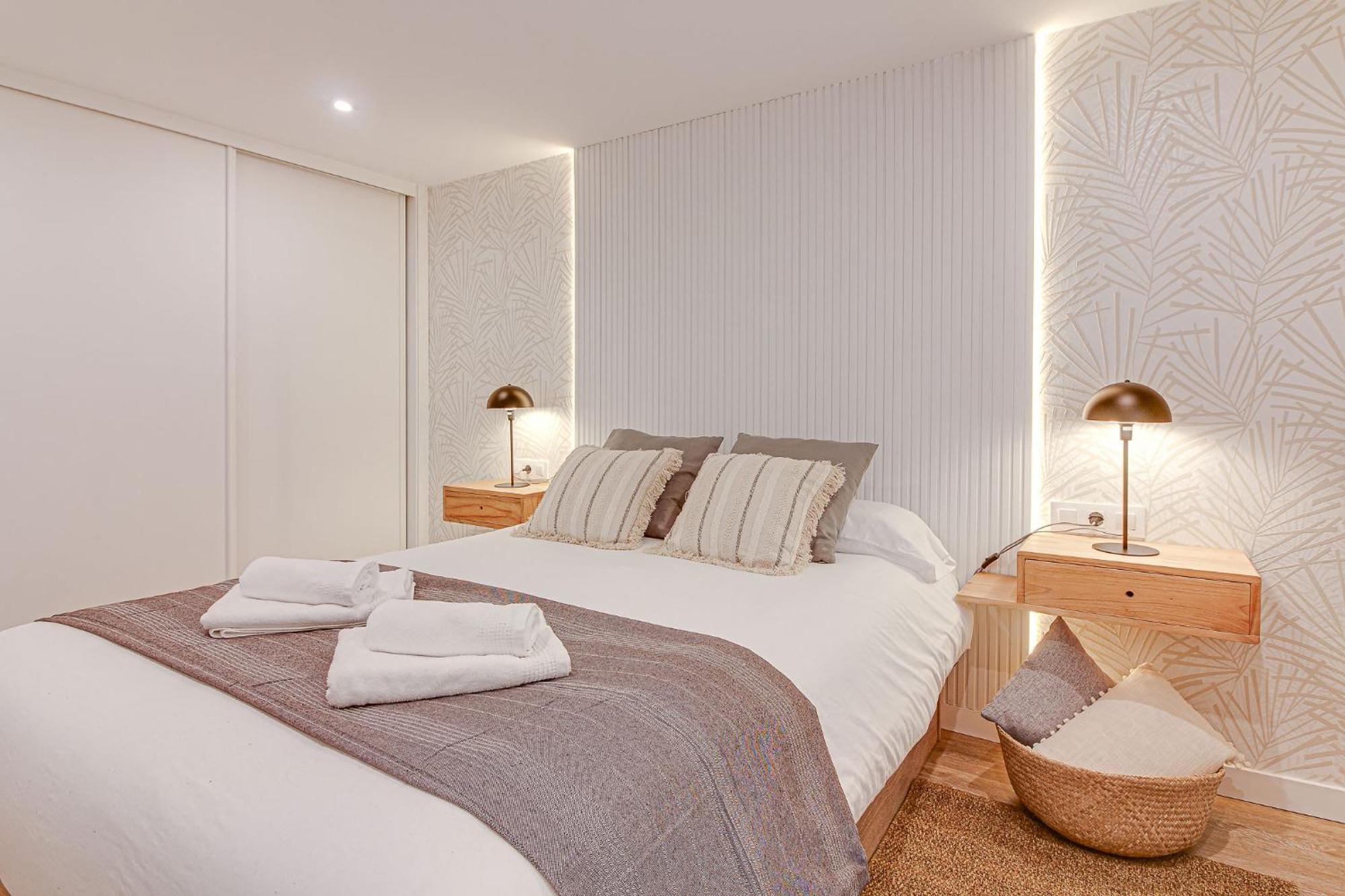 Diseno A Coruna Con Garaje Gratis By Theblueapartments Com Esterno foto